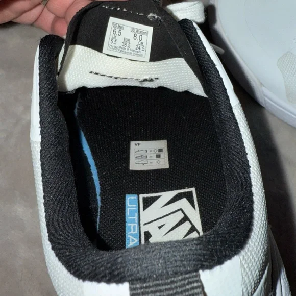 VANS ultrarange - Picture 5 of 5